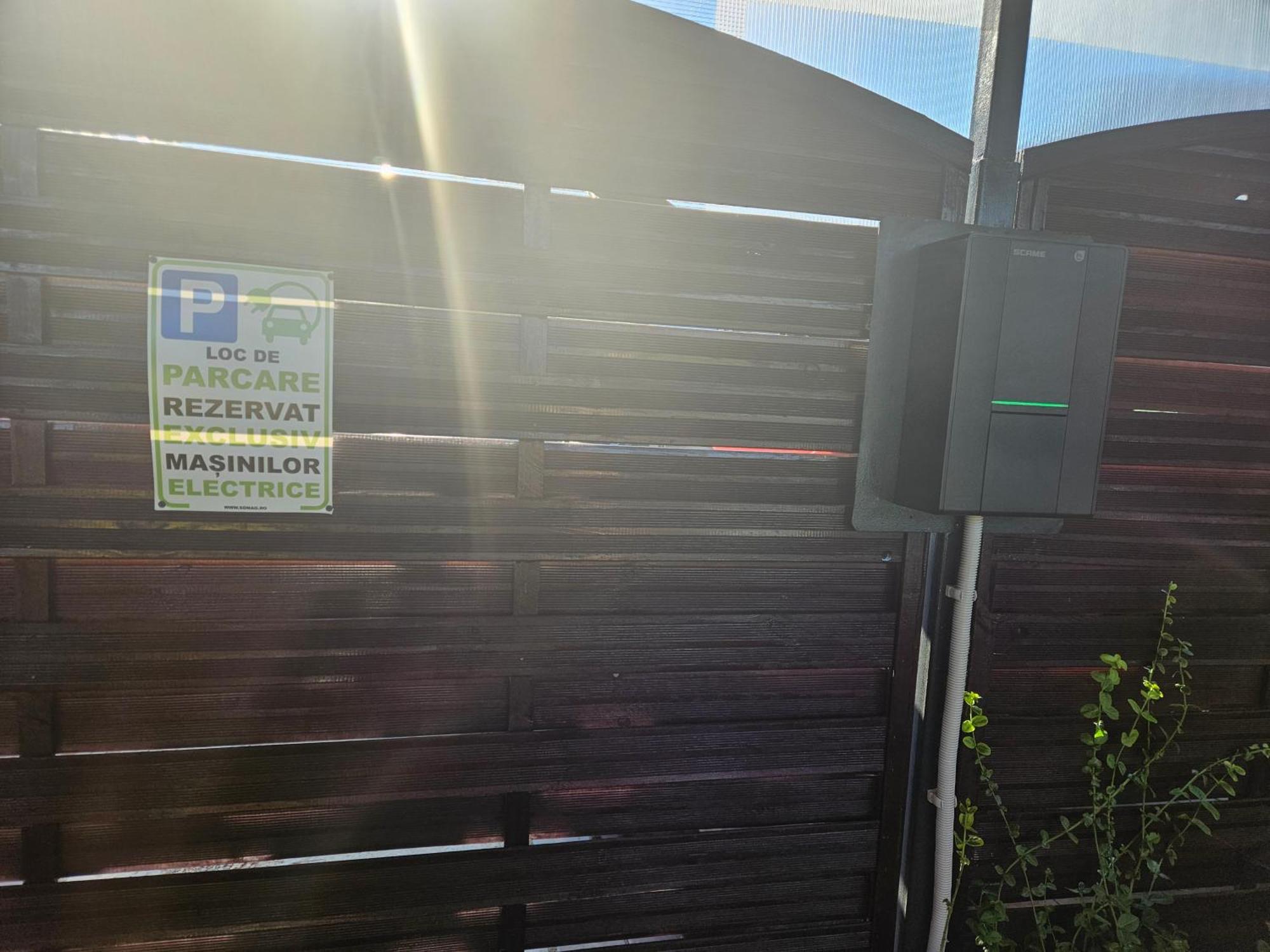 Pensiune Confort Morosanu Sinca Veche Exteriér fotografie
